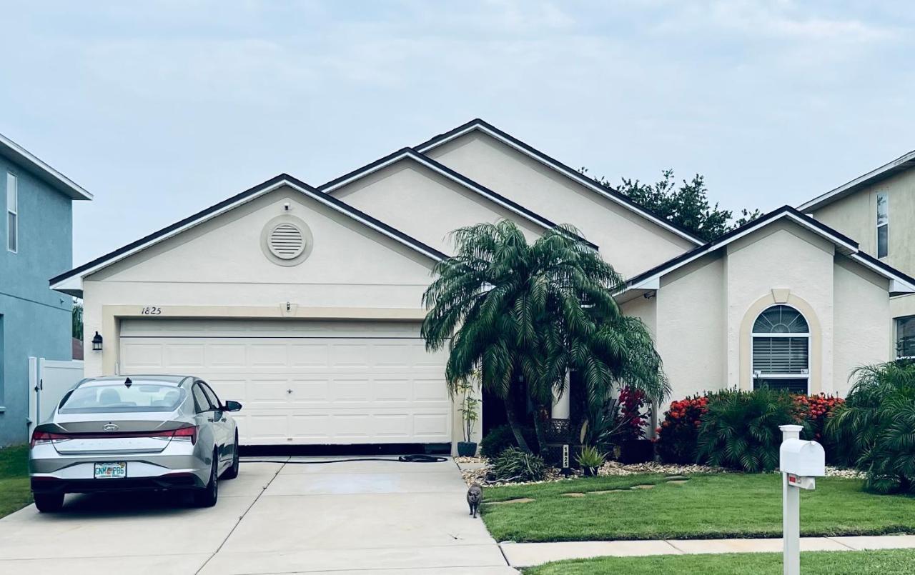 Ruskin Fl Private 2 Bdrm 1 Bath Suite Common Areas Shared With Host And Cat Eksteriør billede